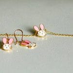 دستبند و گوشواره طلای بچه گانه طرح خرگوش صورتی
