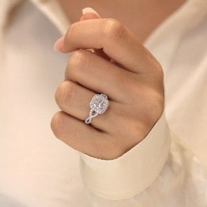 Gold-engagement-rings