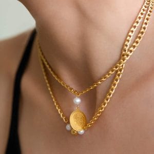 Gold-necklaces