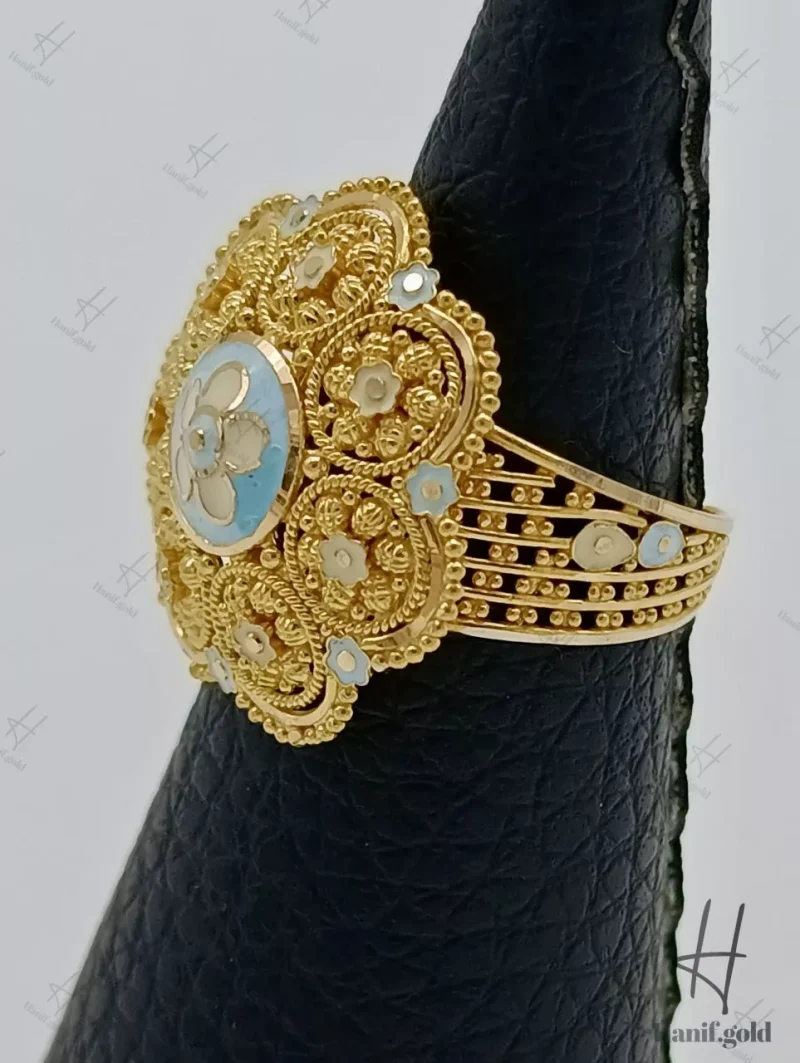 انگشتر کار جور ۲۱ عیار دوبی ، طرح گل ، میناخور آبی آسمانی