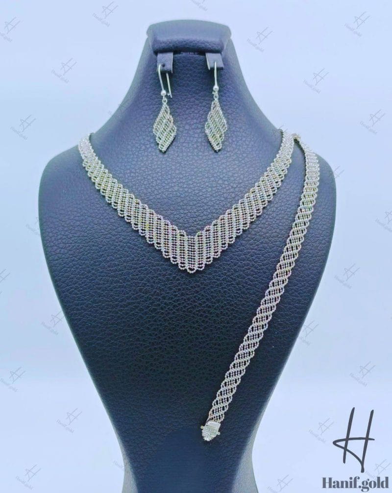 سرویس طلای زنانه ، سفید ، بافتنی ، تک رج (شال)
