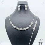 سرویس طلای زنانه ، اتمی ، فلاور امرالدکات ( مصباح )