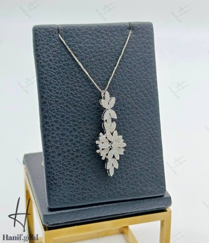 نیم ست طلای زنانه ، نگین دار طرح جوار ، طرح گل و برگ ( نیم ست طرح جواهر )