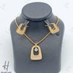 نیم ست طلای زنانه ، مدال گوشواره طلای زرد مات طرح LV ، مدال تک نگین اتمی ( مجموعه پرل )