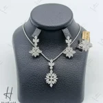 نیم ست طلای سفید زنانه ، طرح جواهر ،فلاور خور و طرح مارکیز ، نگین دار اتمی ( طرح جواهر )