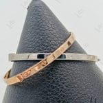 دستبند طلای کارتیر برند سفید رنگ ظریف سایز ۲