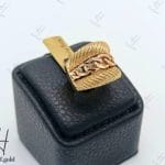 انگشتر طلای پهن دو رنگ زرد و رز گلد وسط کارتیر ( انگشتر king)