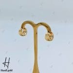 گوشواره طلای حلقه‌ای زرد آیینه‌ای با تراش مورب