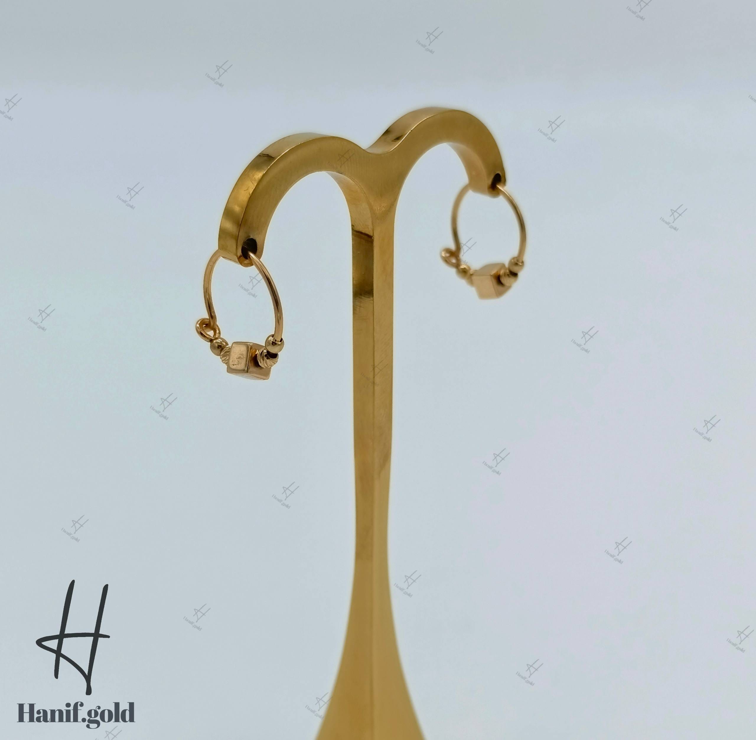 photo_۲۰۲۵-۰۹-۰۴_۱۰-۲۶-۵۷ گوشواره طلای زرد آیینهای مربع البرناردو - Image 1