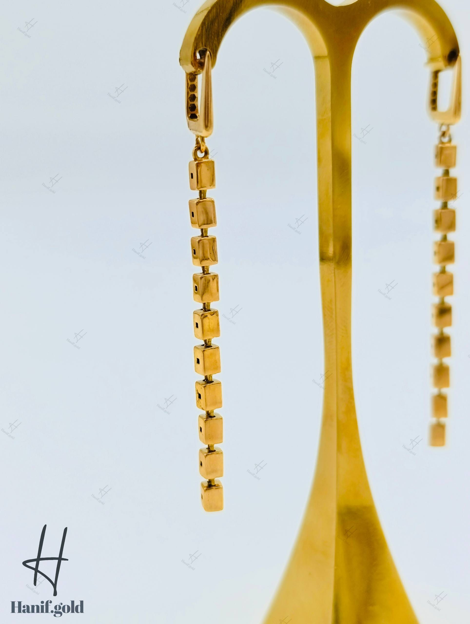 photo_۲۰۲۵-۰۹-۰۷_۱۱-۰۳-۲۷ گوشواره طلای زرد دونه مستطیل ریز نیکا گلد - Image 1