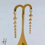 گوشواره طلای زرد آیینه‌ای نیکا گلد طرح ونکلیف