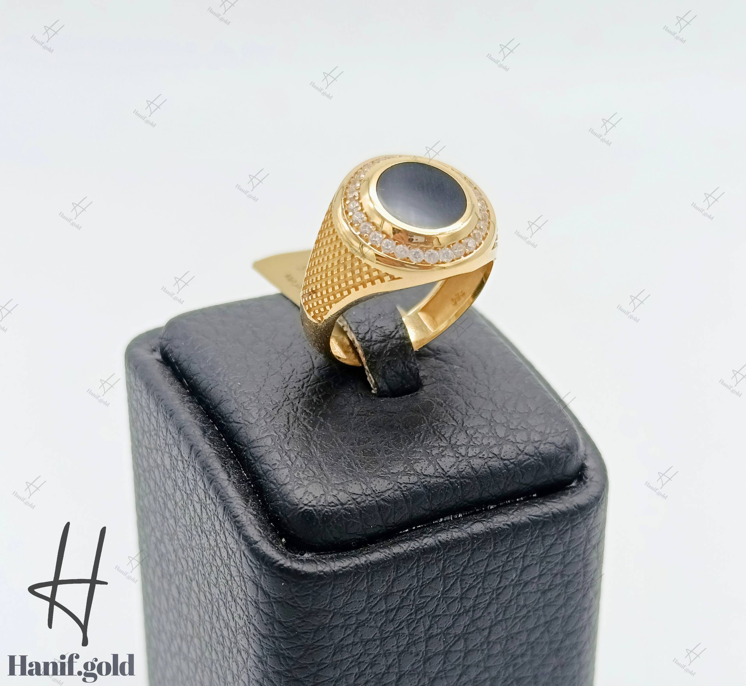 photo_۲۰۲۵-۰۹-۲۰_۱۰-۲۱-۳۴ انگشتر طلای مردانه اونیکس با نگین اتمی - Image 1