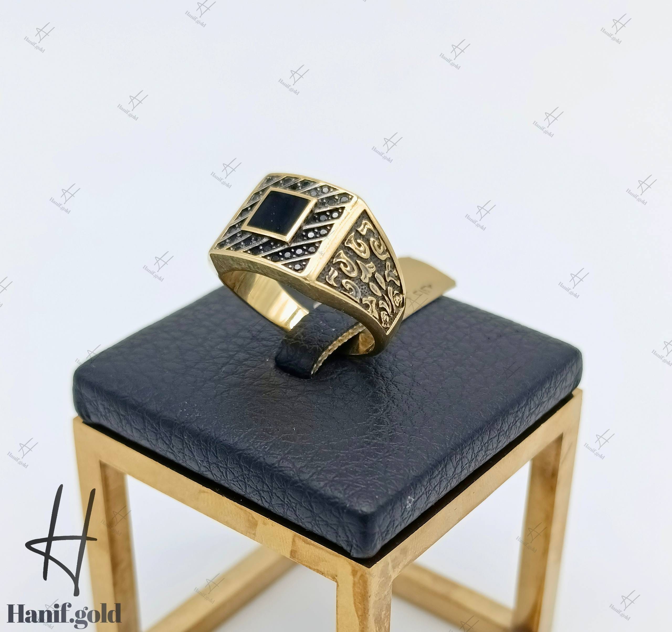 photo_۲۰۲۵-۰۹-۲۱_۱۵-۰۳-۳۸ انگشتر طلای مردانه اونیکس سیاه قلم - Image 1