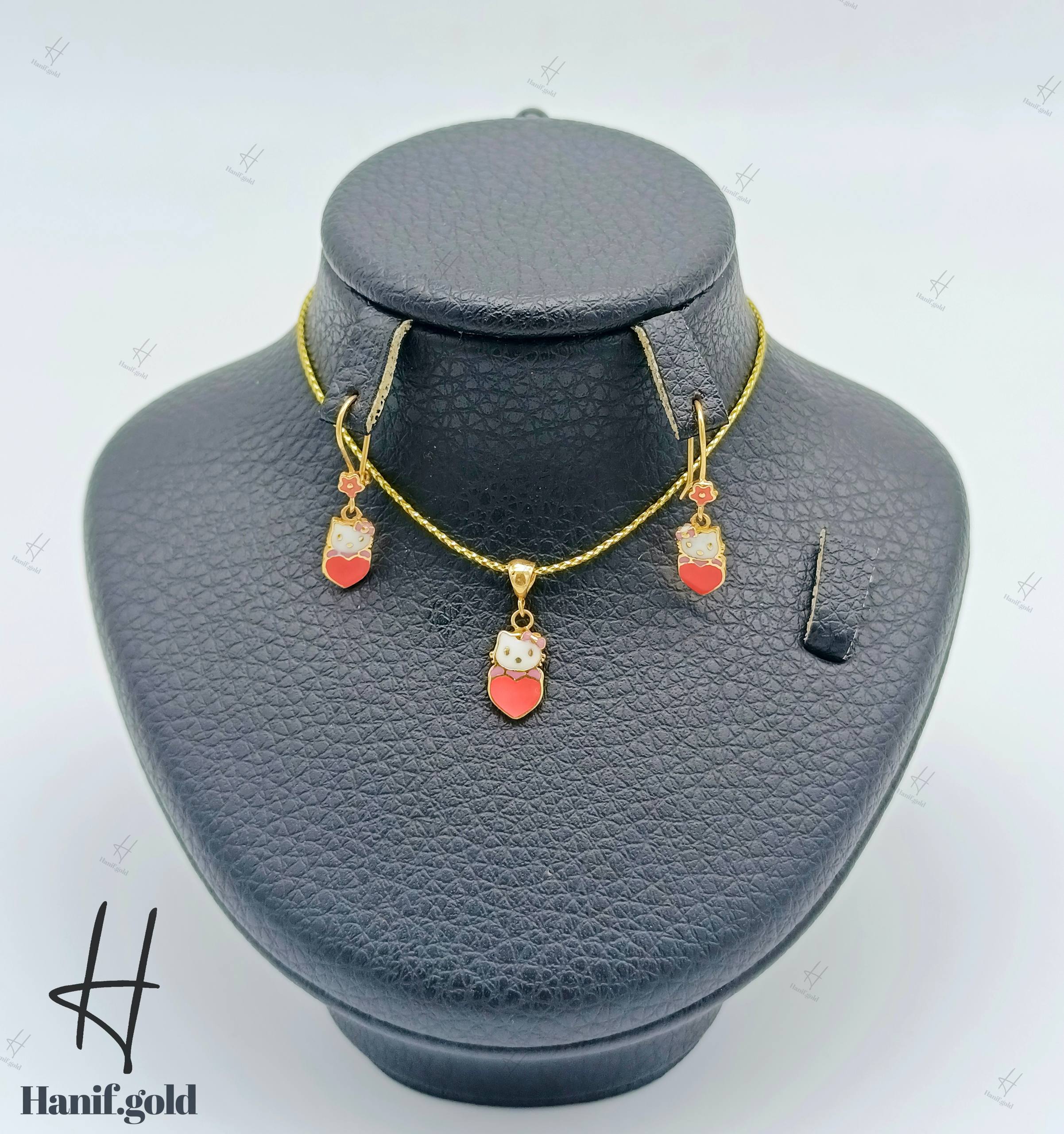 photo_2025-10-09_11-36-38 نیم ست طلای بچهگانه قلب و کیتی - Image 1