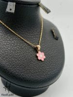 مدال طلای بچه‌گانه گل سفید و صورتی