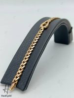 دستبند طلای لخت زرد آیینه‌ای کارتیه فیوژن با طرح امگا - Image 2