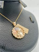 مدال طلای تراشخور سه رنگ مریم مقدس