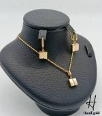 نیم‌ست طلای دو رنگ زرد و رزگلد طرح مربع(نیم ست گارلین) - Image 3