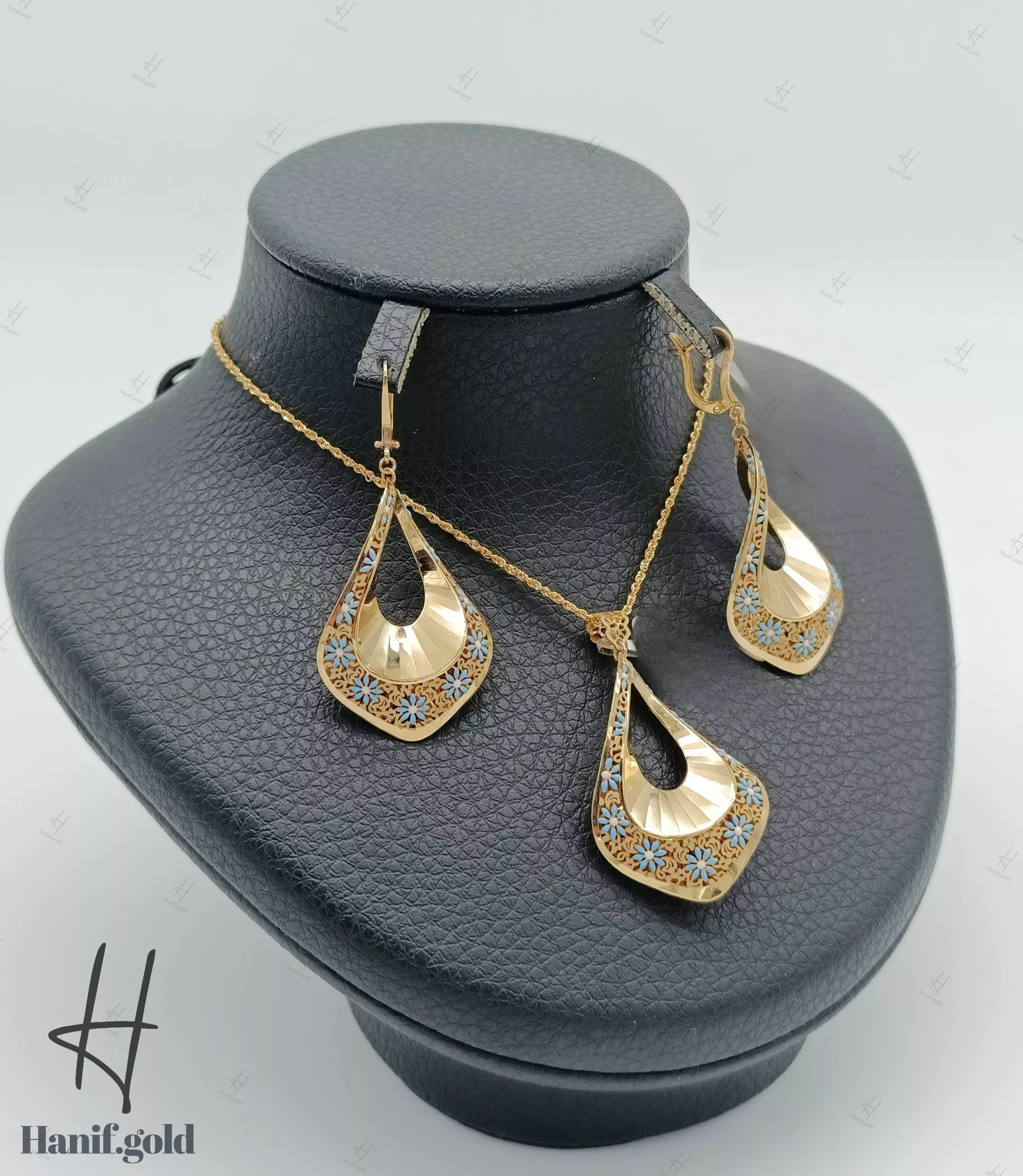 photo_2025-12-27_11-21-48 نیم ست طلای طرح اشک سه بعدی با مینای آبی(کالکشن سیمرغ) - Image 1