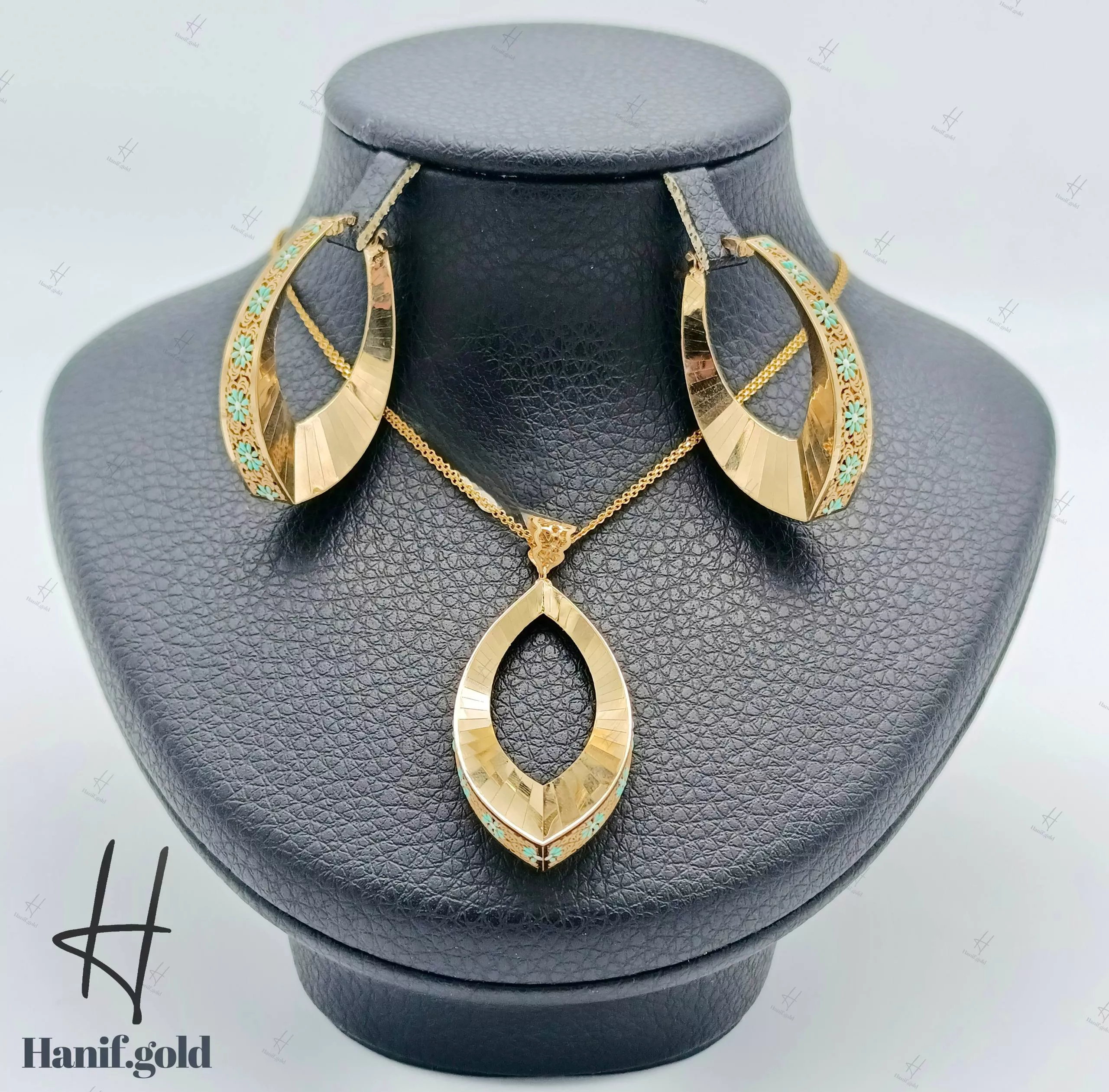 photo_2025-12-27_11-49-56 نیم ست طلای طرح اشک آیینهای با مینای سبز و آبی(کالکشن سیمرغ) - Image 1